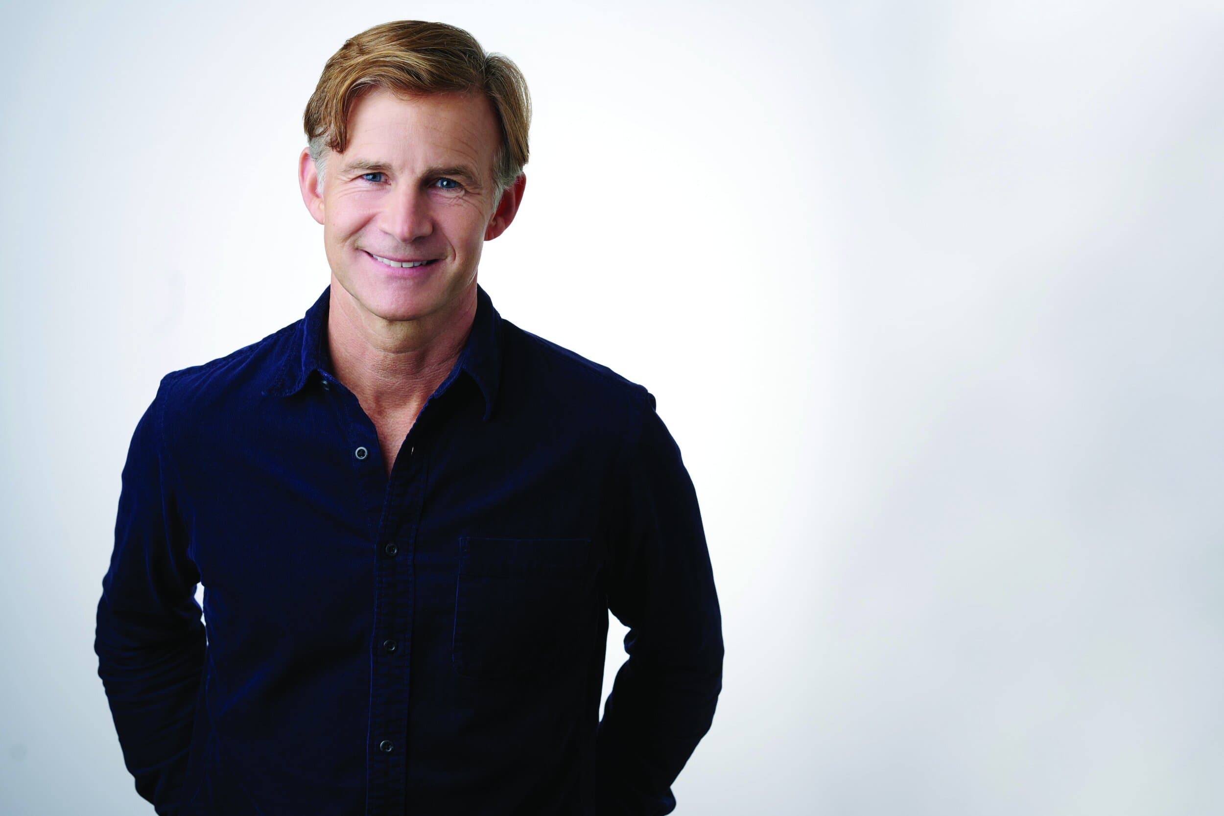 Roland Reynolds from Industry Ventures discusses managing $3.5B to successfully invest across the entire venture ecosystem